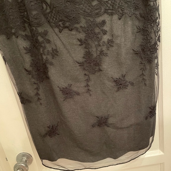 Maurices women’s top size XL - Picture 5 of 6